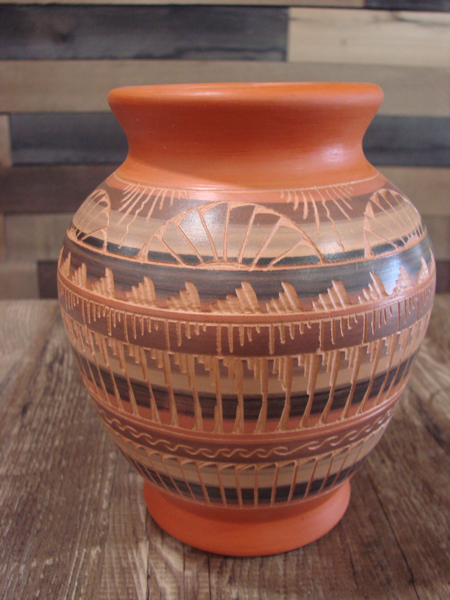 Native American Hand Etched & Hand Painted Pottery - Gilmore