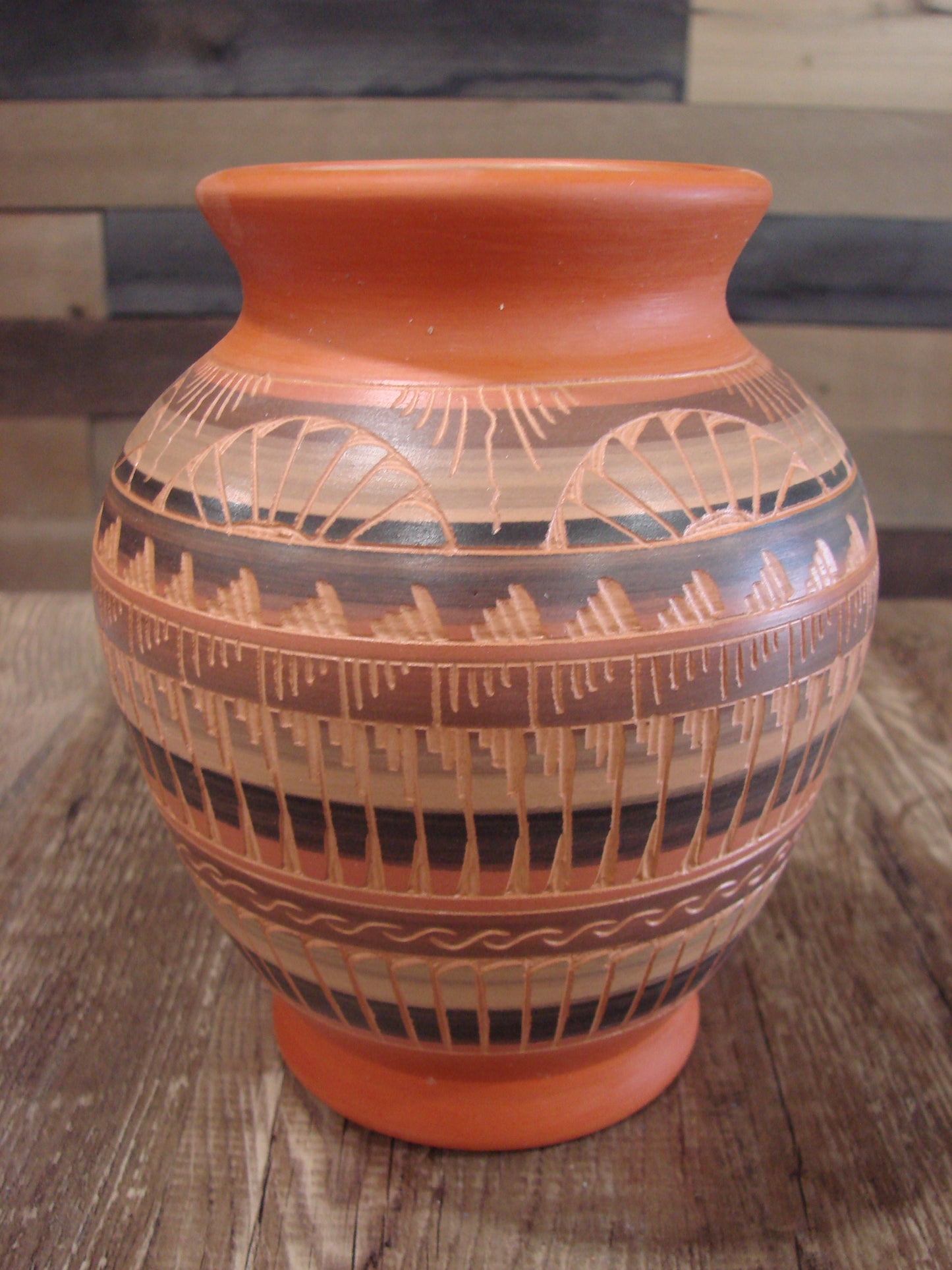 Native American Hand Etched & Hand Painted Pottery - Gilmore