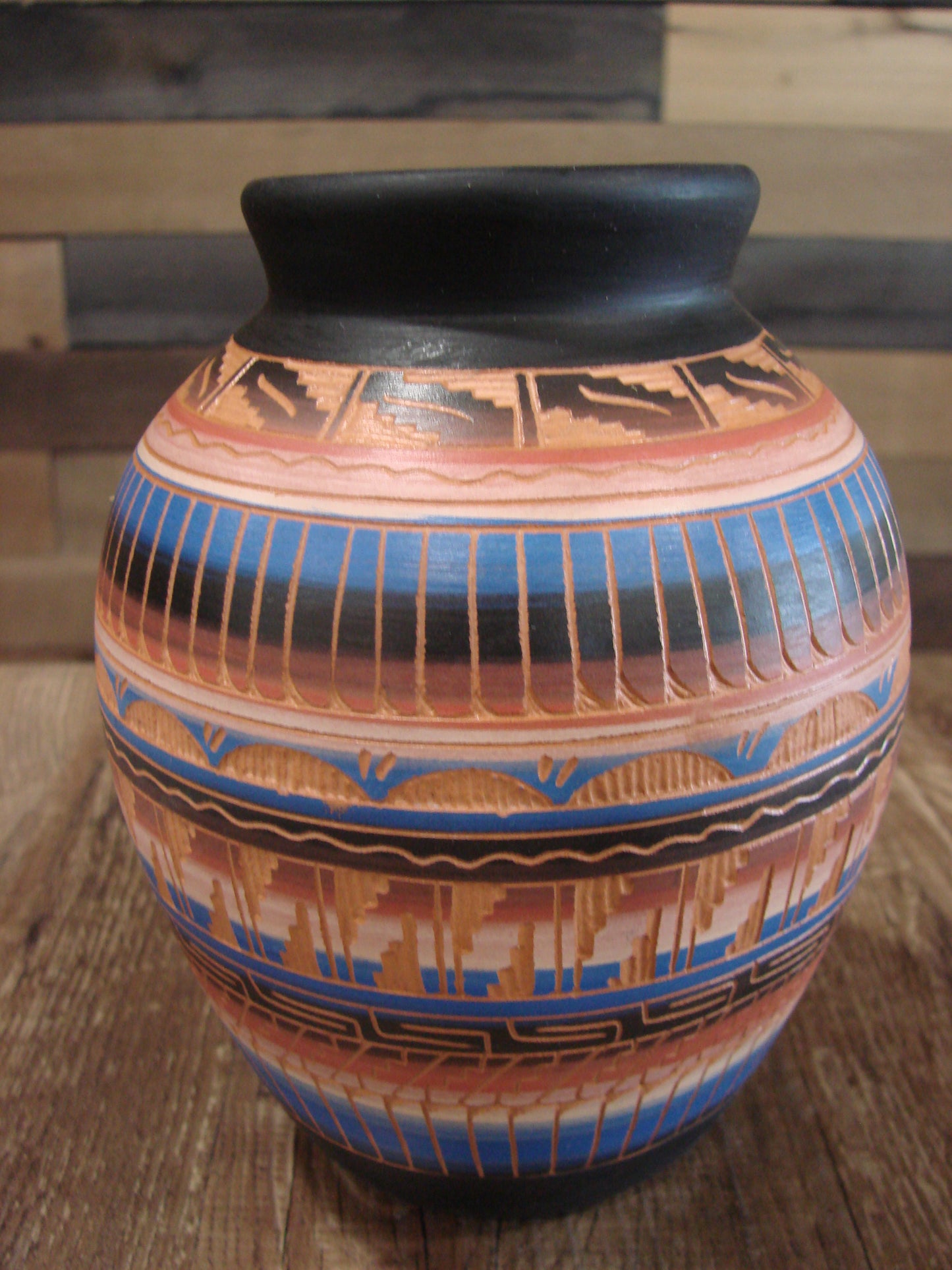 Native American Hand Etched & Hand Painted Pottery - Gilmore