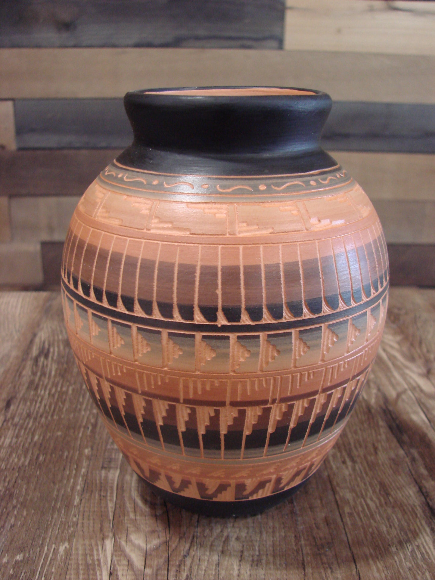 Native American Hand Etched & Hand Painted Pottery - Gilmore