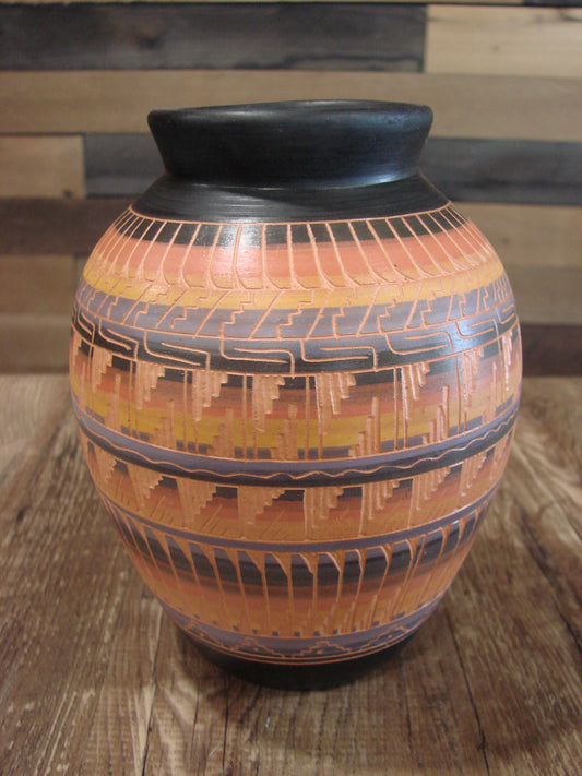 Native American Hand Etched & Hand Painted Pottery - Gilmore