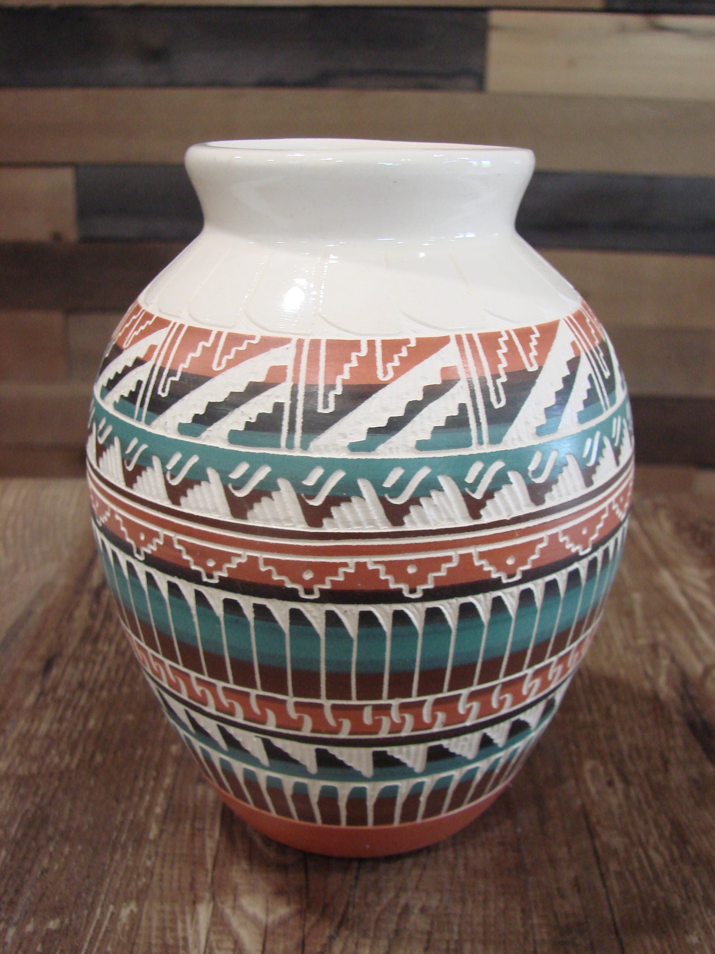 Native American Hand Etched & Hand Painted Pottery - Gilmore