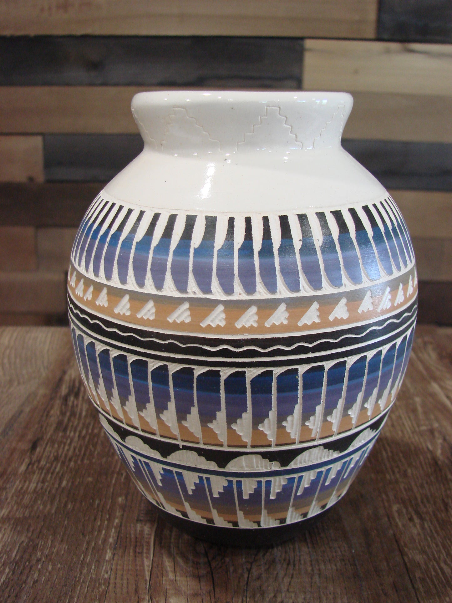 Native American Hand Etched & Hand Painted Pottery - Gilmore