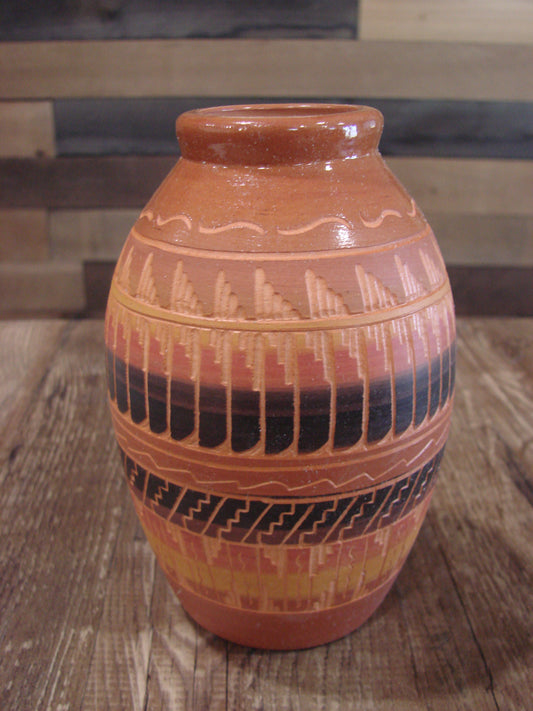 Native American Hand Etched & Hand Painted Pottery - Gilmore