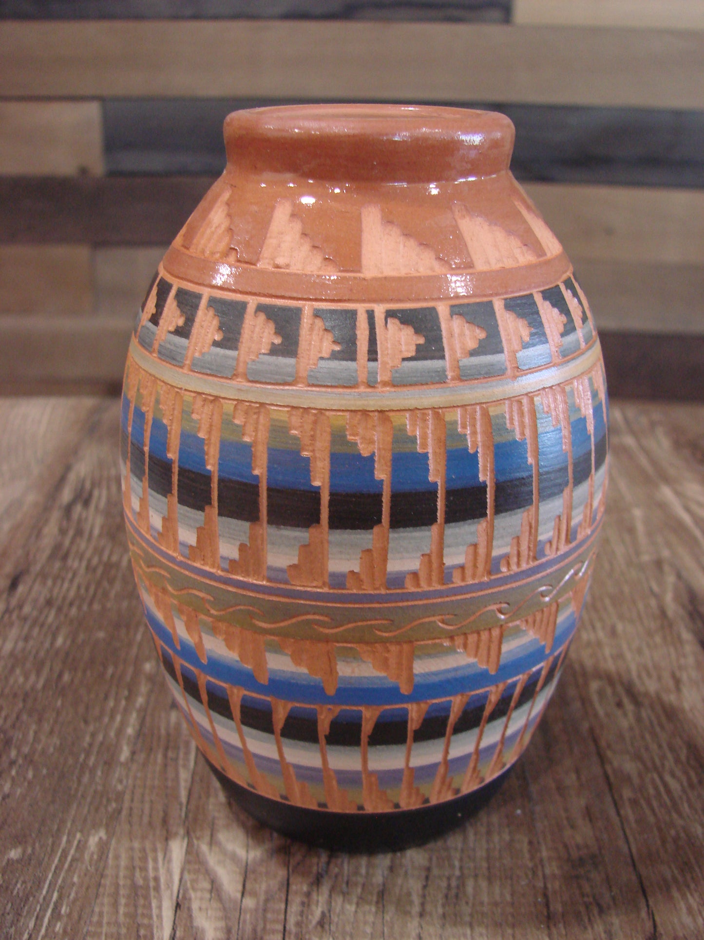 Native American Hand Etched & Hand Painted Pottery - Gilmore