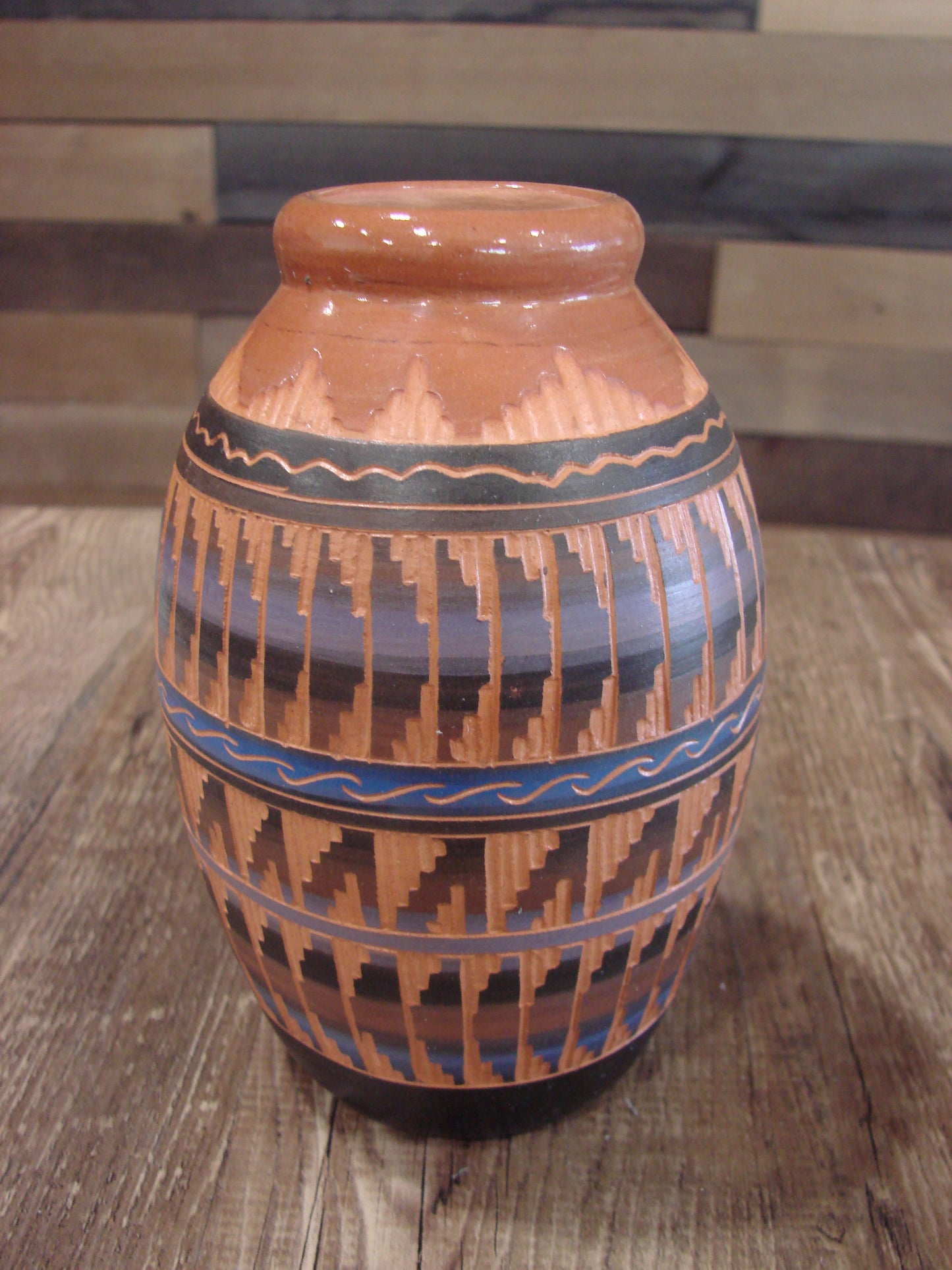 Native American Hand Etched & Hand Painted Pottery - Gilmore