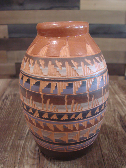 Native American Hand Etched & Hand Painted Pottery - Gilmore