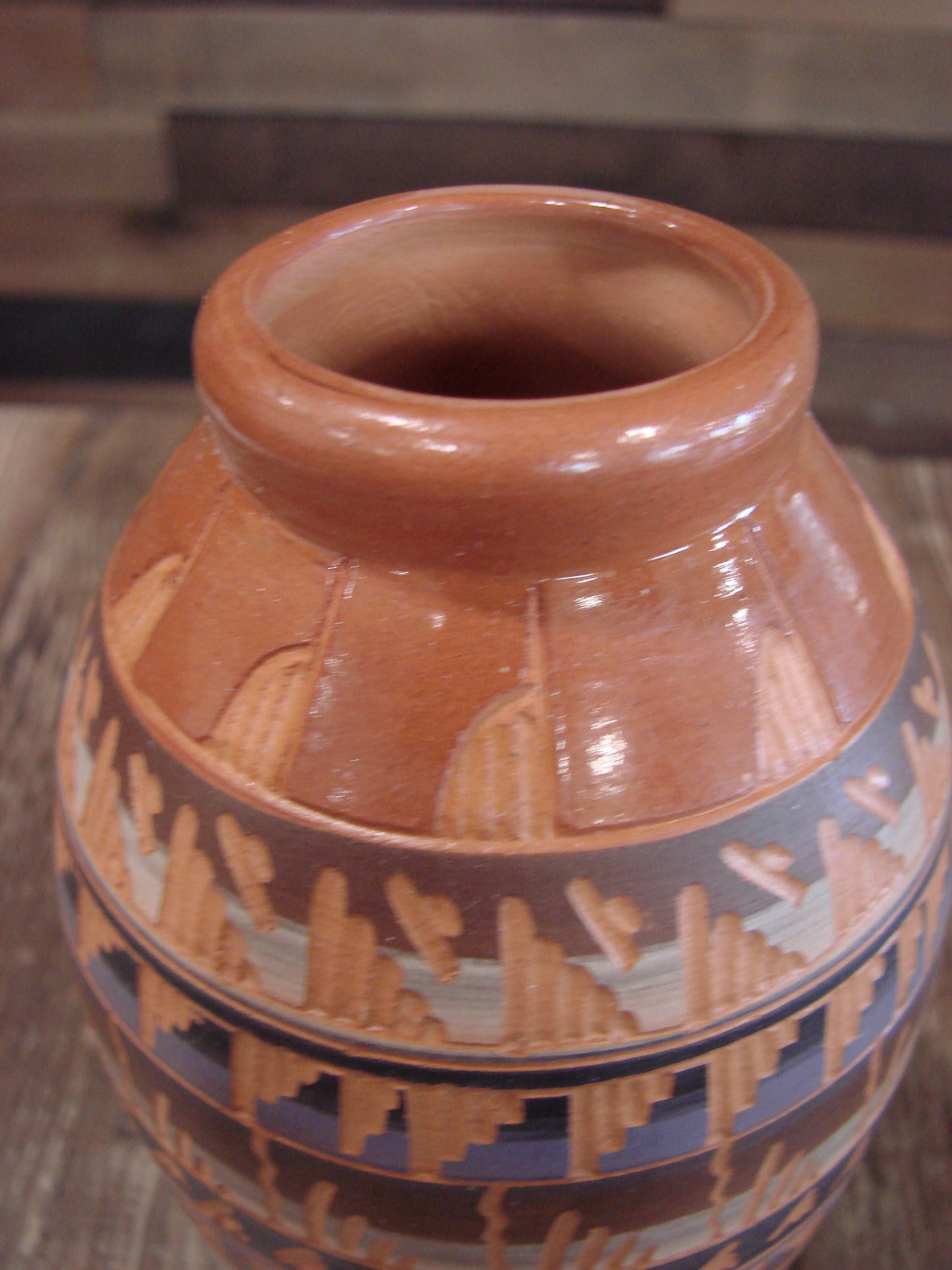 Native American Hand Etched & Hand Painted Pottery - Gilmore