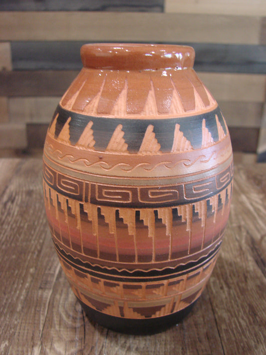 Native American Hand Etched & Hand Painted Pottery - Gilmore