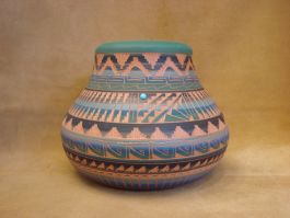 Native American Indian Hand Etched Pot by Mirelle Gilmore! Pottery Vase